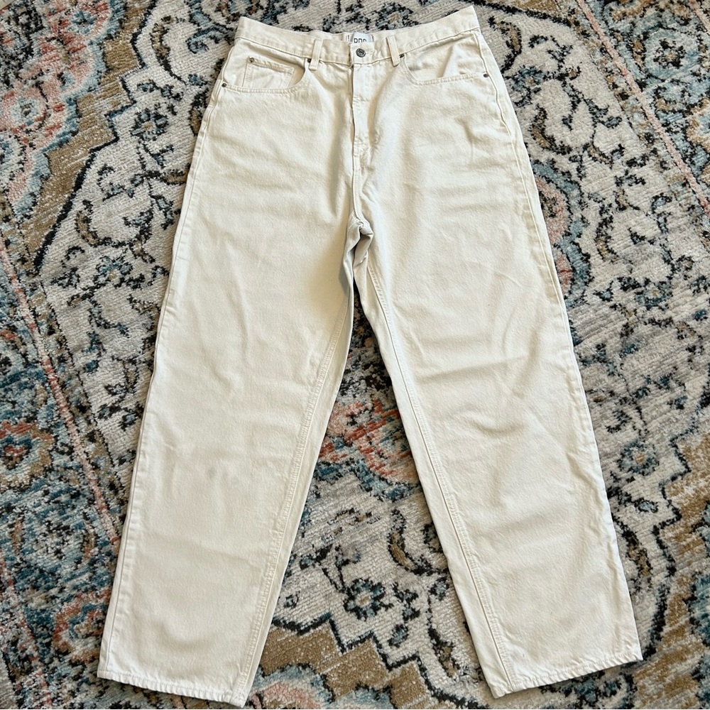 Urban Outfitters BDG High Rise Baggy Creamy White Demin Jeans